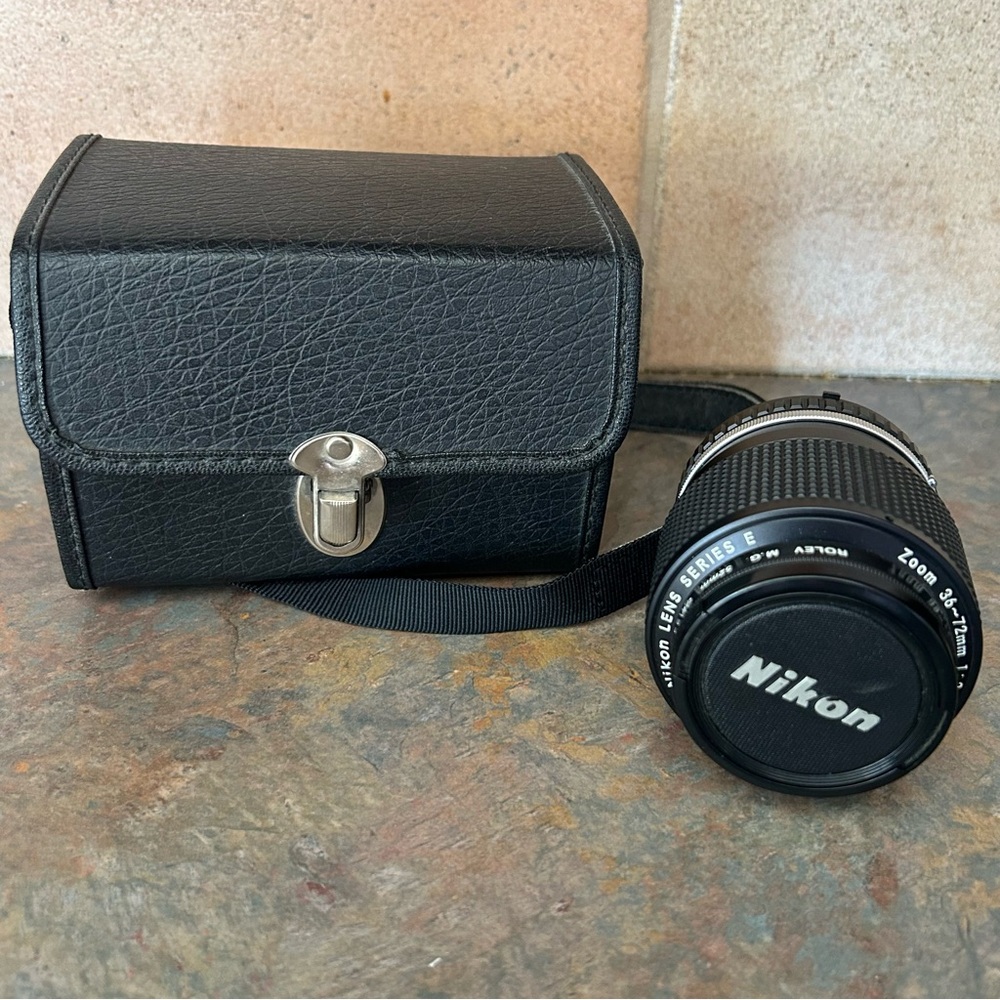 NIKON LENS ZOOM 36~72 1:3.5 PLUS NIKON CASE EUC 📷